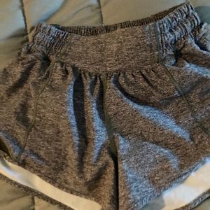 Lululemon grey hotty hot shorts size 0